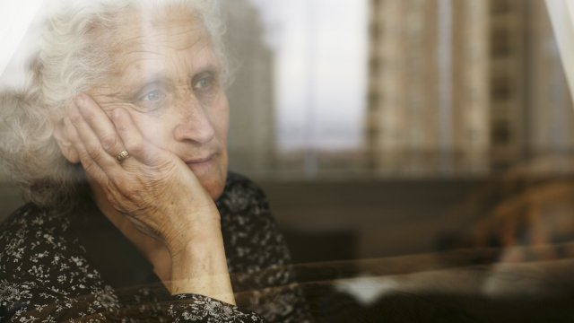 large_with-hands-she-could-not-see-rdgl6aya